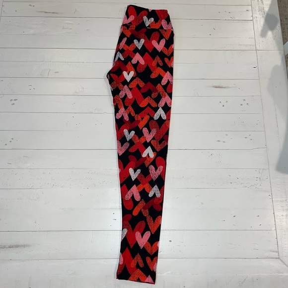 BOGO FREE Lularoe Valentine’s Day Leggings - Picture 4 of 4